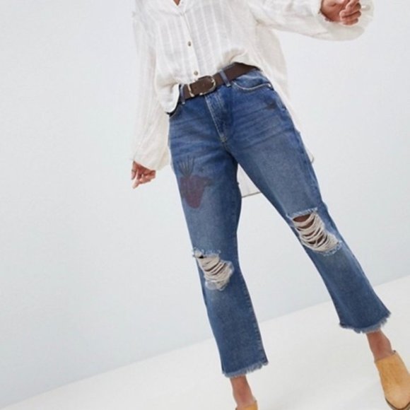 Free People Denim - Free People Distressed Boyfriend Raw Hem Jeans NWT